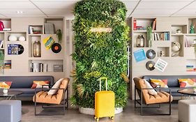 Ibis Paris Porte De Montreuil